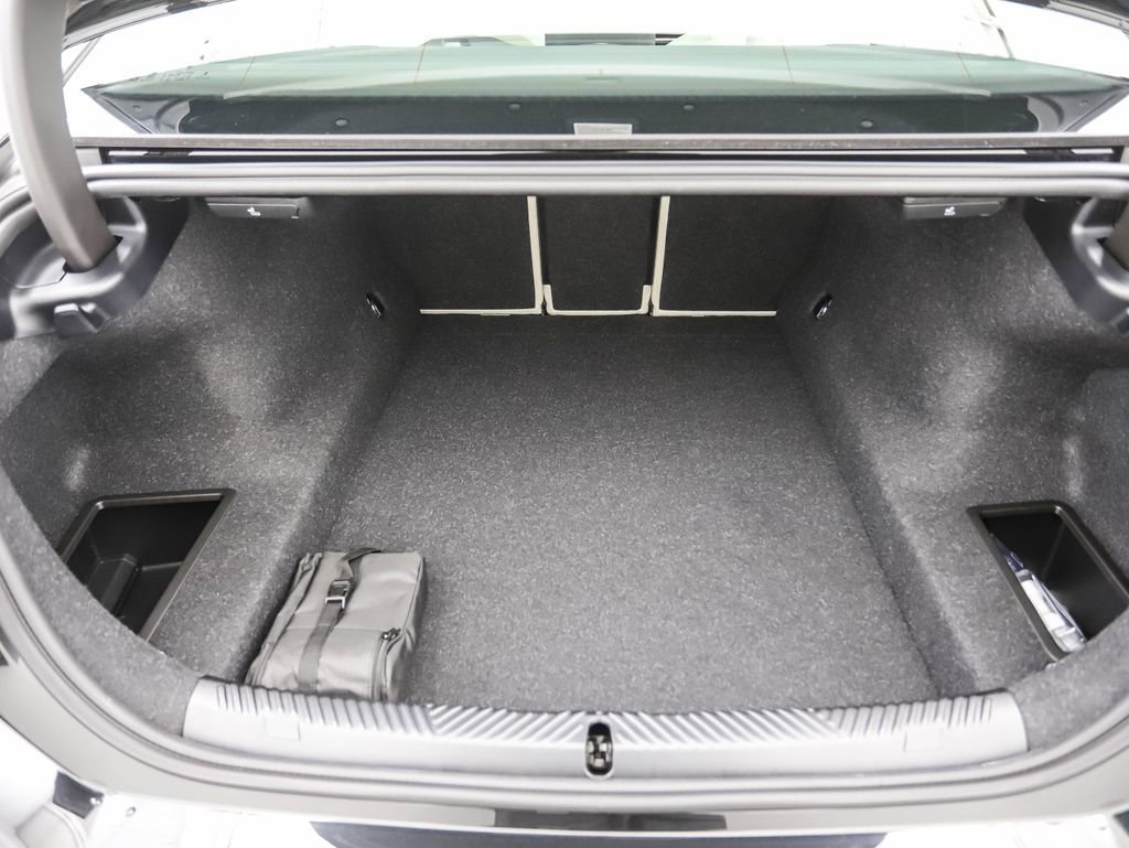 Certified 2025 BMW 530i xDrive w/ M Sport Package image 23