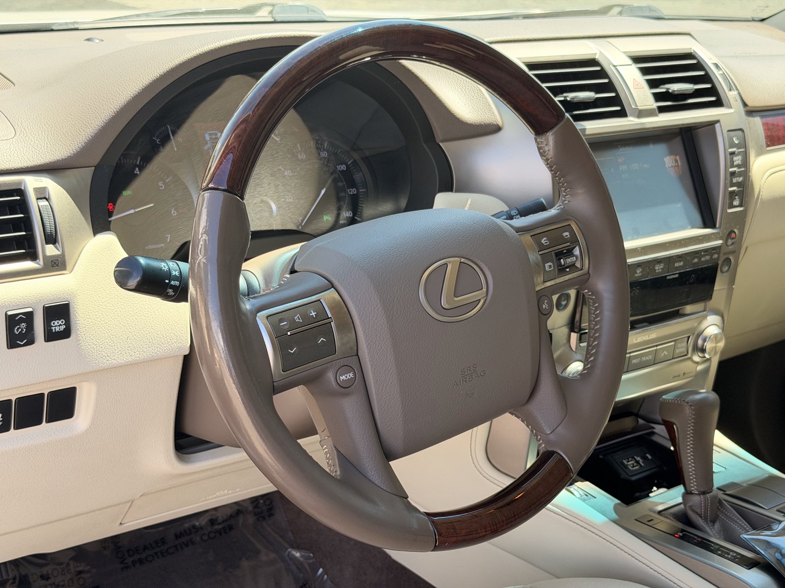 Used 2017 Lexus GX 460 Premium AWD/4WD image 17