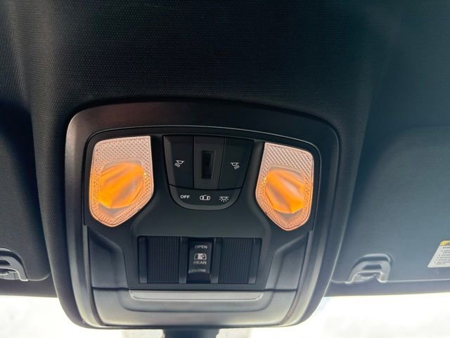 Used 2022 RAM 1500 Big Horn AWD/4WD image 23