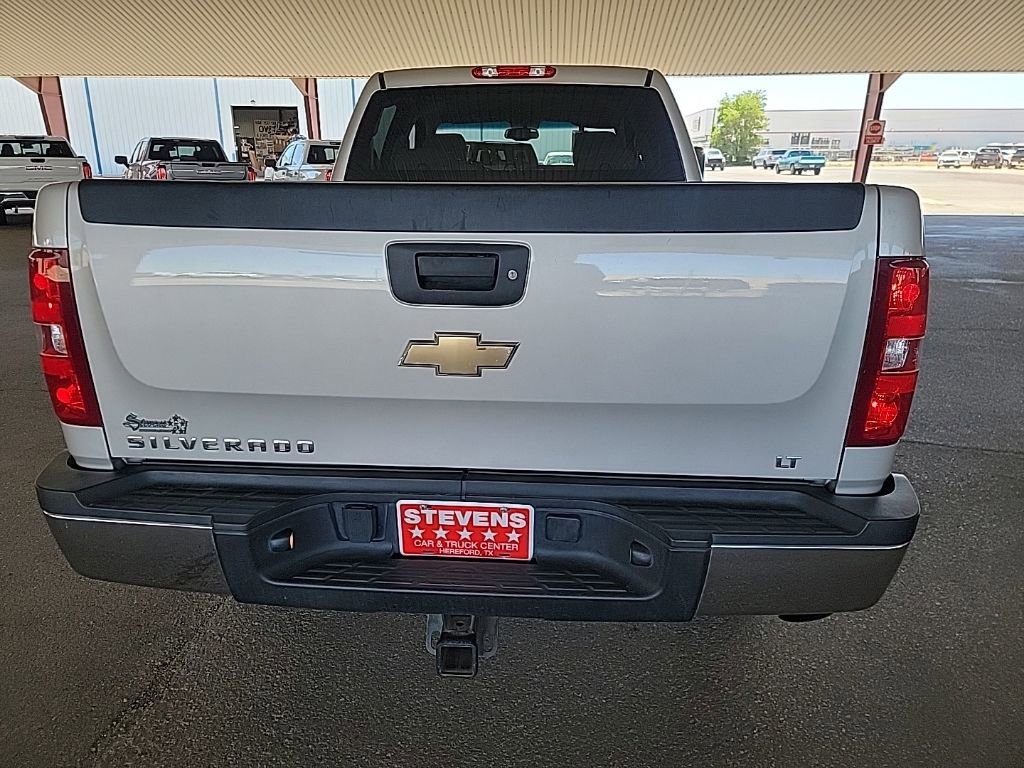 Used 2009 Chevrolet Silverado 2500 LT w/ Exterior Plus Package AWD/4WD image 8