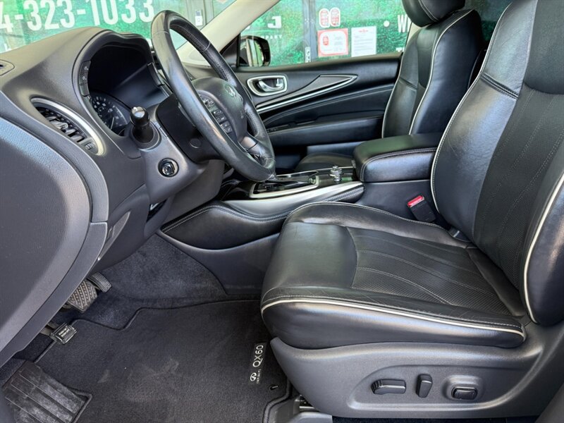 Used 2019 INFINITI QX60 Luxe w/ Essential Package FWD image 19