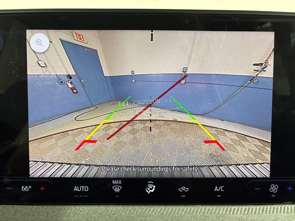 New 2026 Ford Maverick XLT image 24