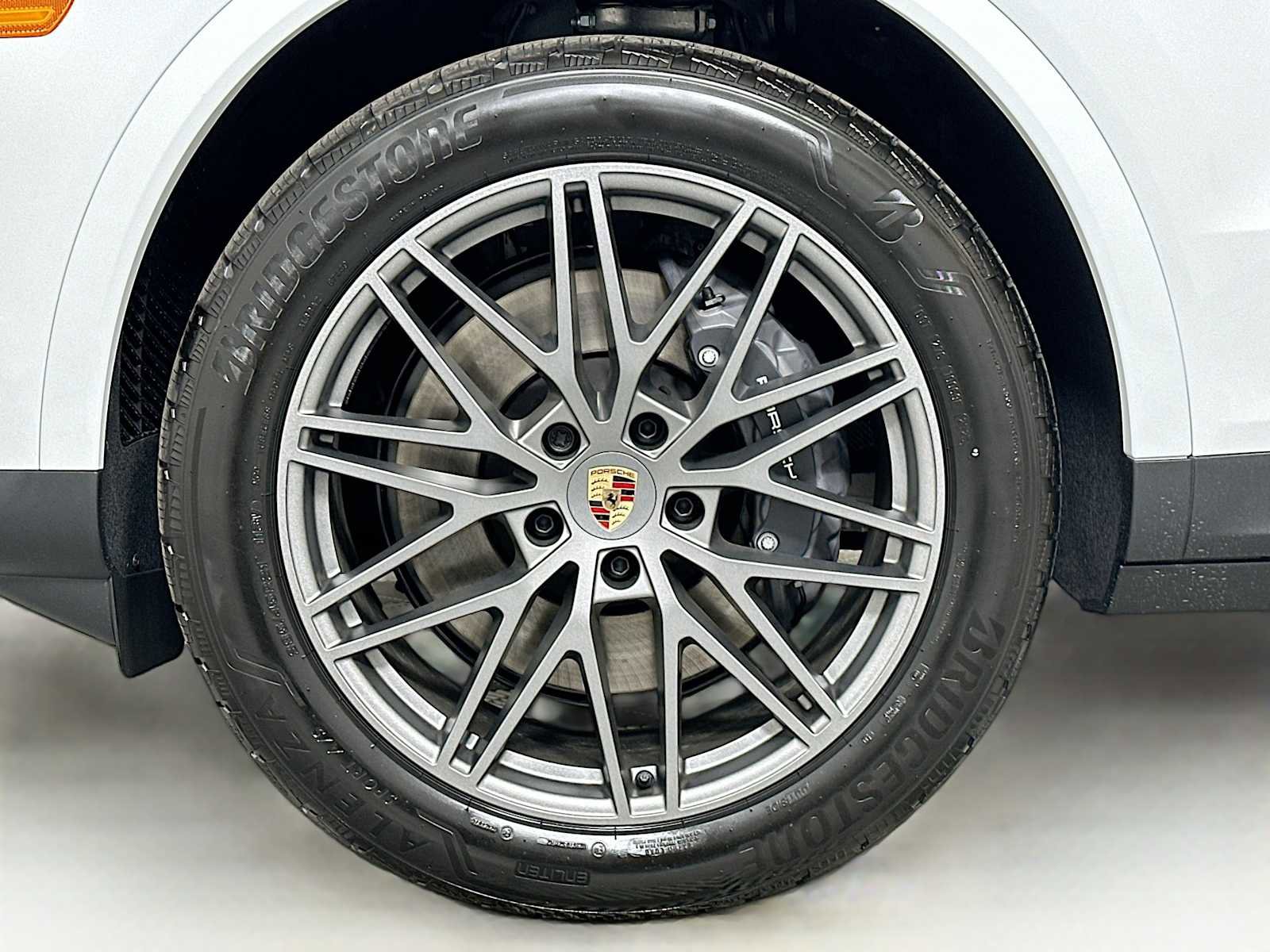 New 2026 Porsche Cayenne Coupe image 32