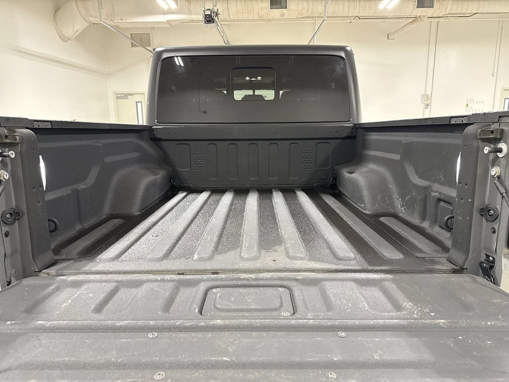 Used 2021 Jeep Gladiator Sport AWD/4WD image 23