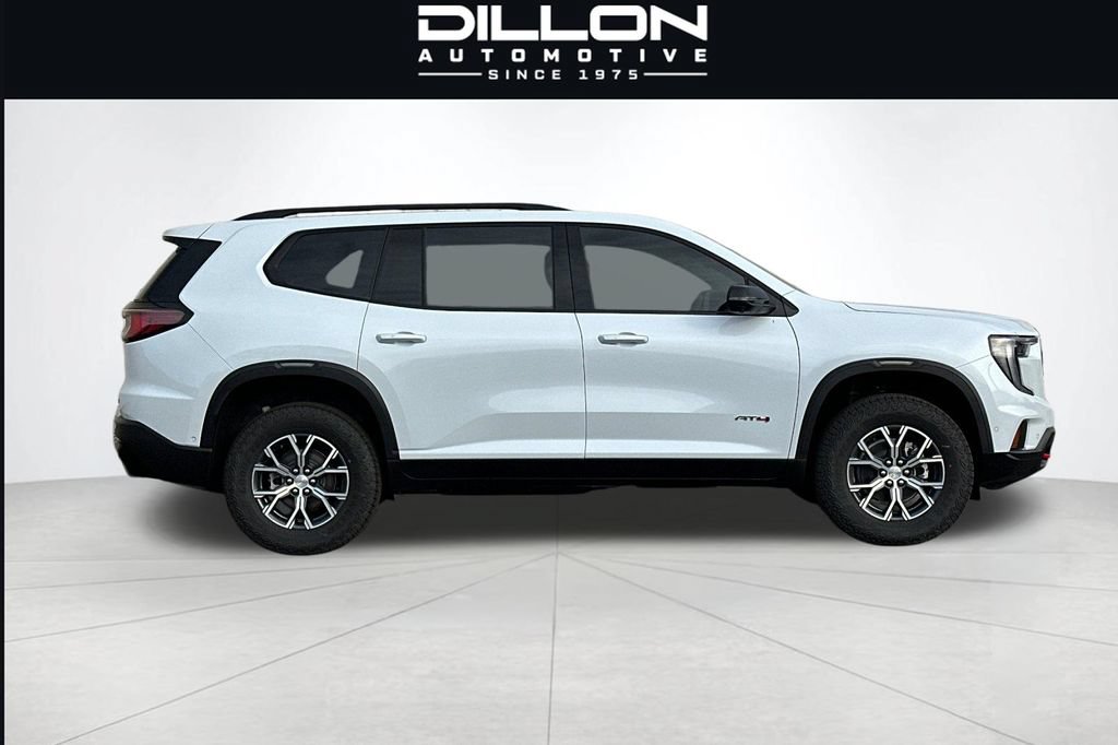 Used 2026 GMC Acadia AT4 w/ Super Cruise Package AWD/4WD image 3
