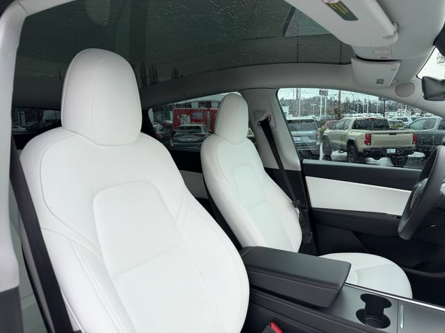 Used 2021 Tesla Model Y Performance image 35