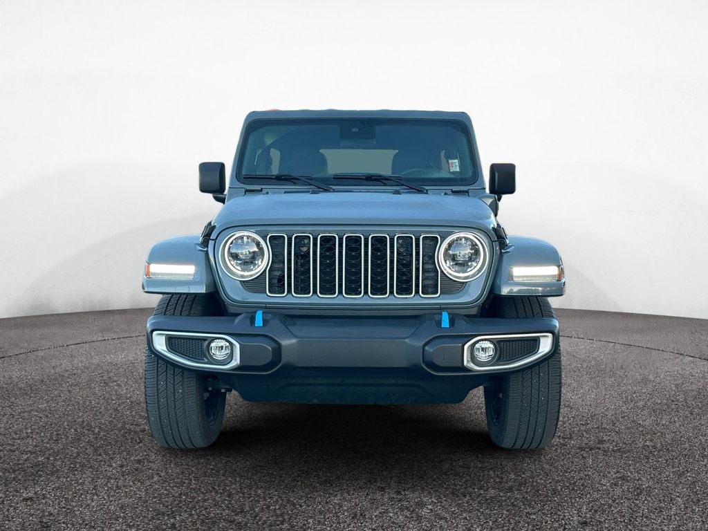 Used 2024 Jeep Wrangler Unlimited Sahara AWD/4WD image 8