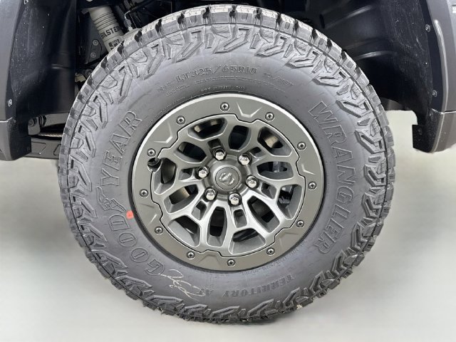 New 2027 RAM 1500 4x4 Crew Cab image 32