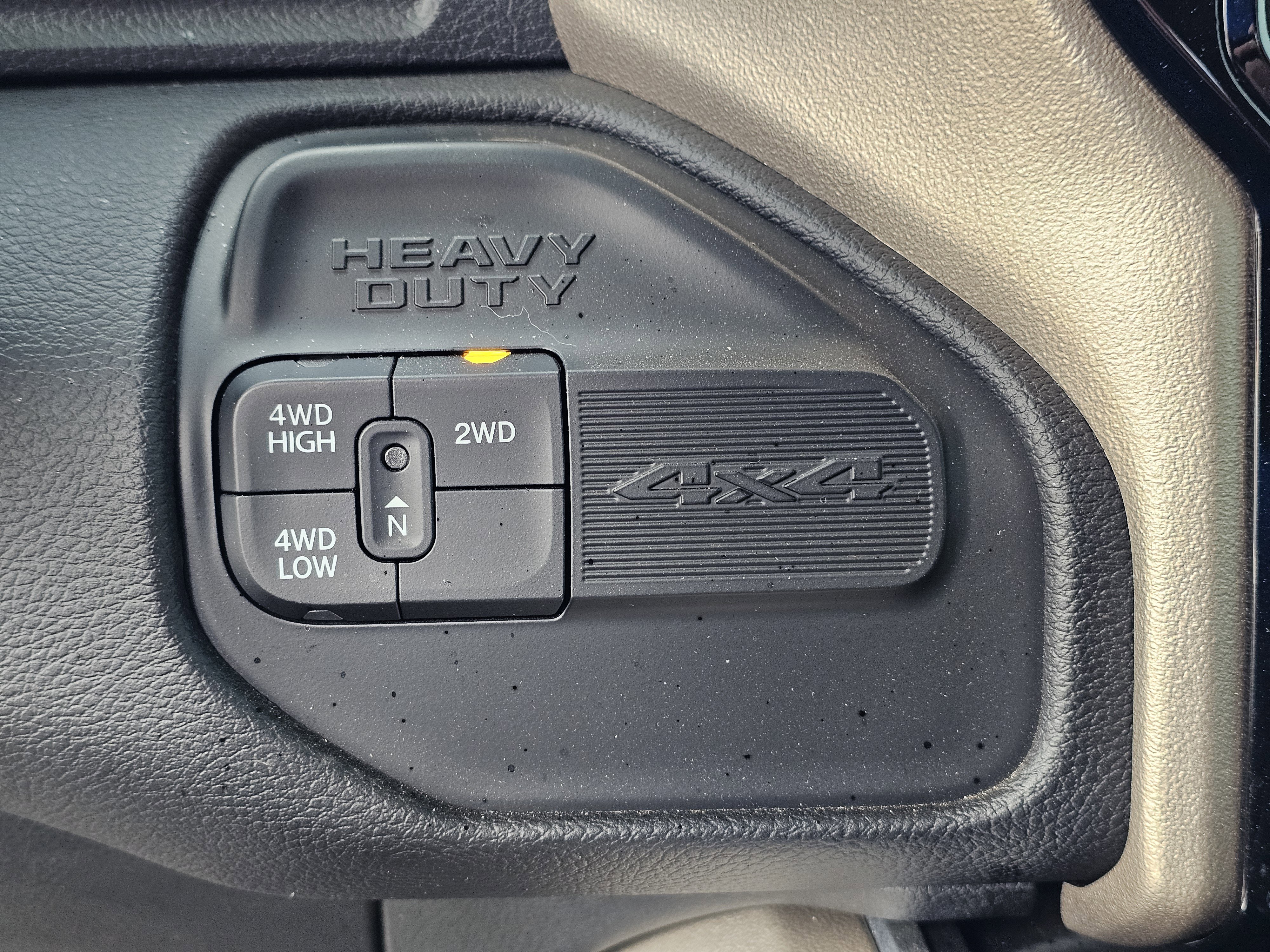 Used 2024 RAM 3500 Laramie w/ Towing Technology Group image 27