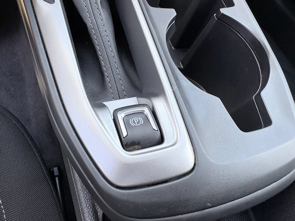 Used 2025 Chevrolet Trax LS FWD image 21