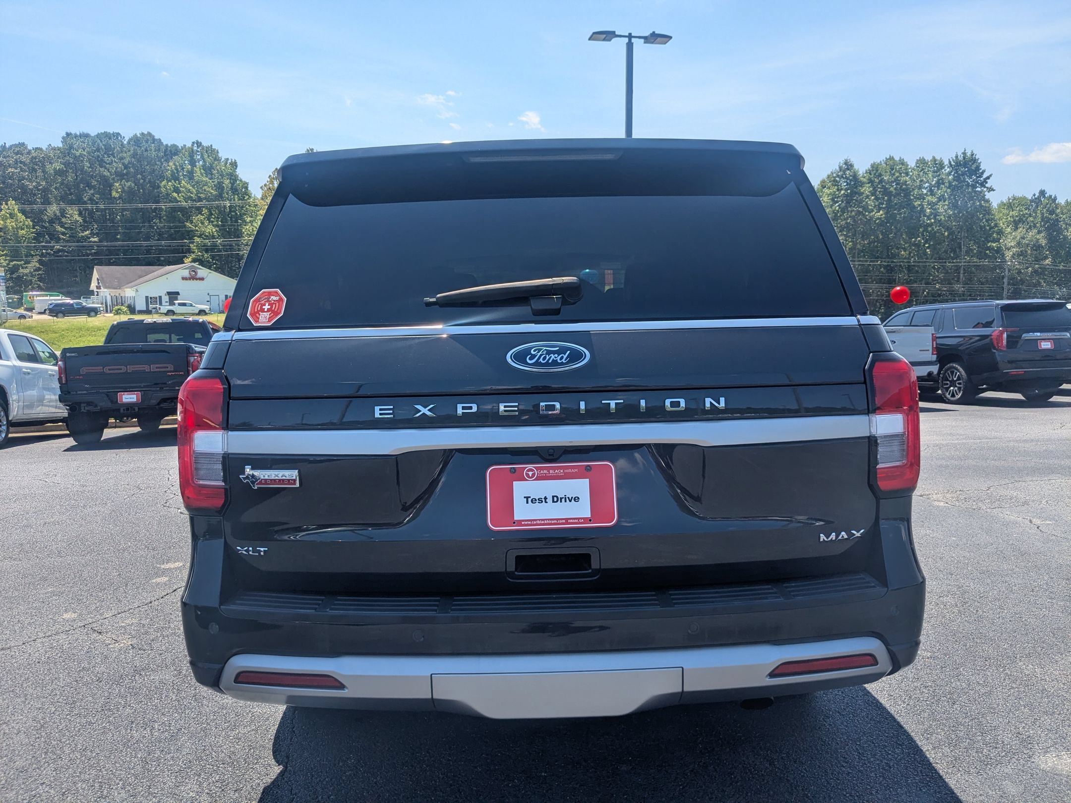 Used 2023 Ford Expedition Max XLT RWD image 6
