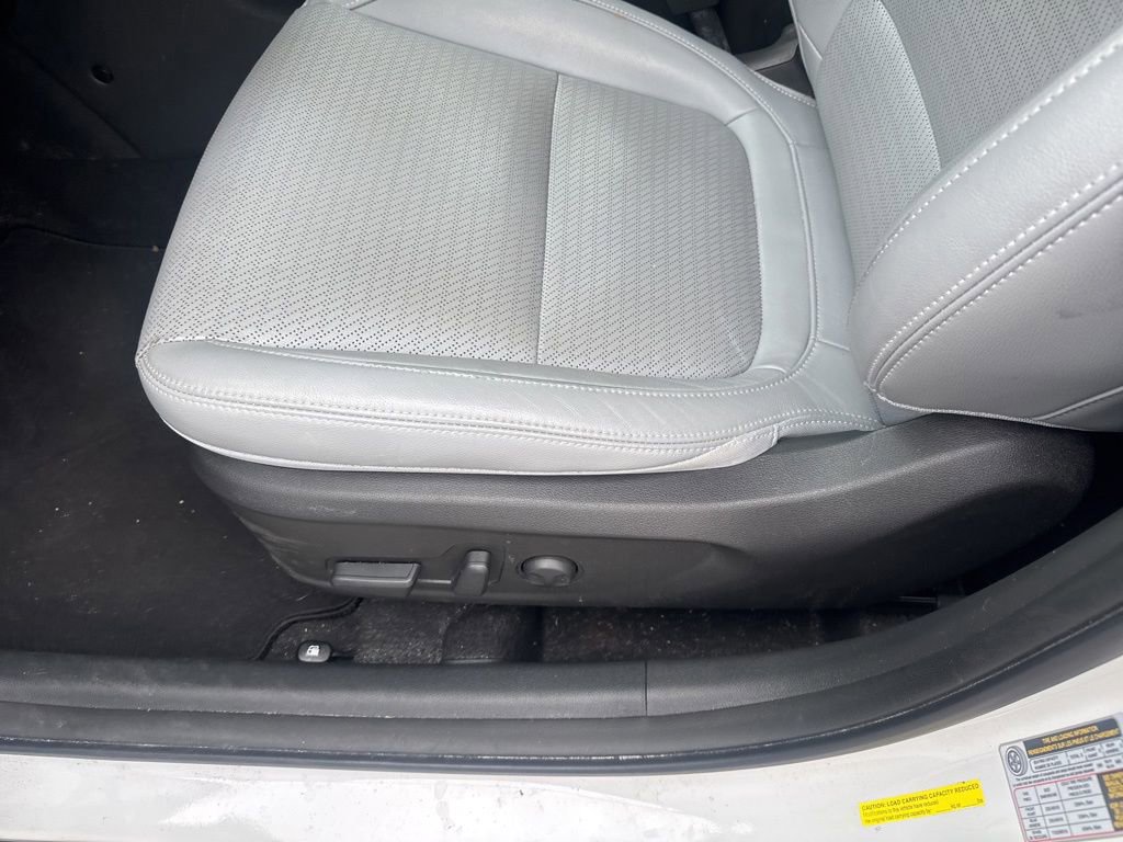 Used 2021 Hyundai Kona Ultimate FWD image 15