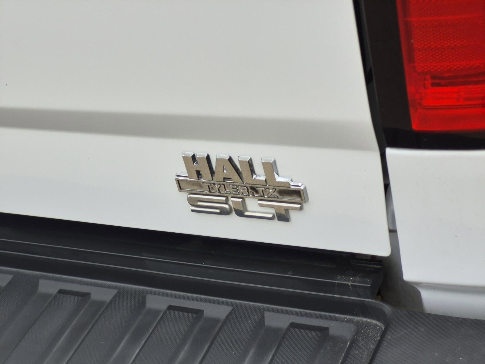 Certified 2019 GMC Sierra 2500 SLT AWD/4WD image 8