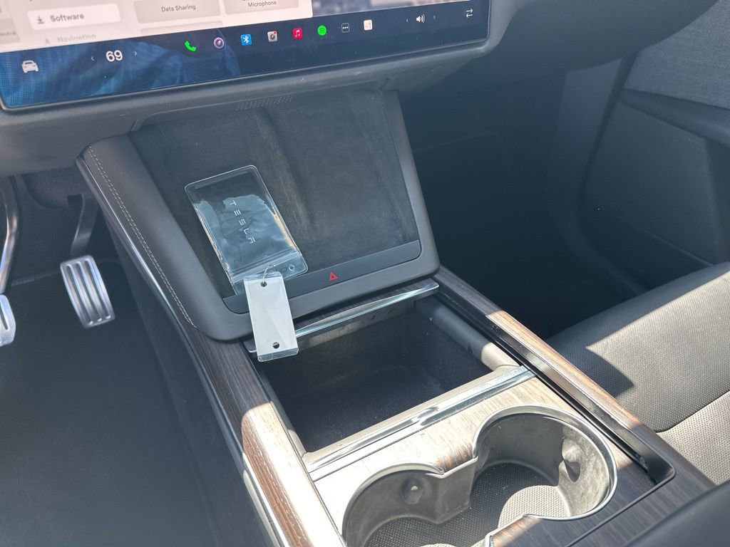 Used 2024 Tesla Model X AWD/4WD image 19