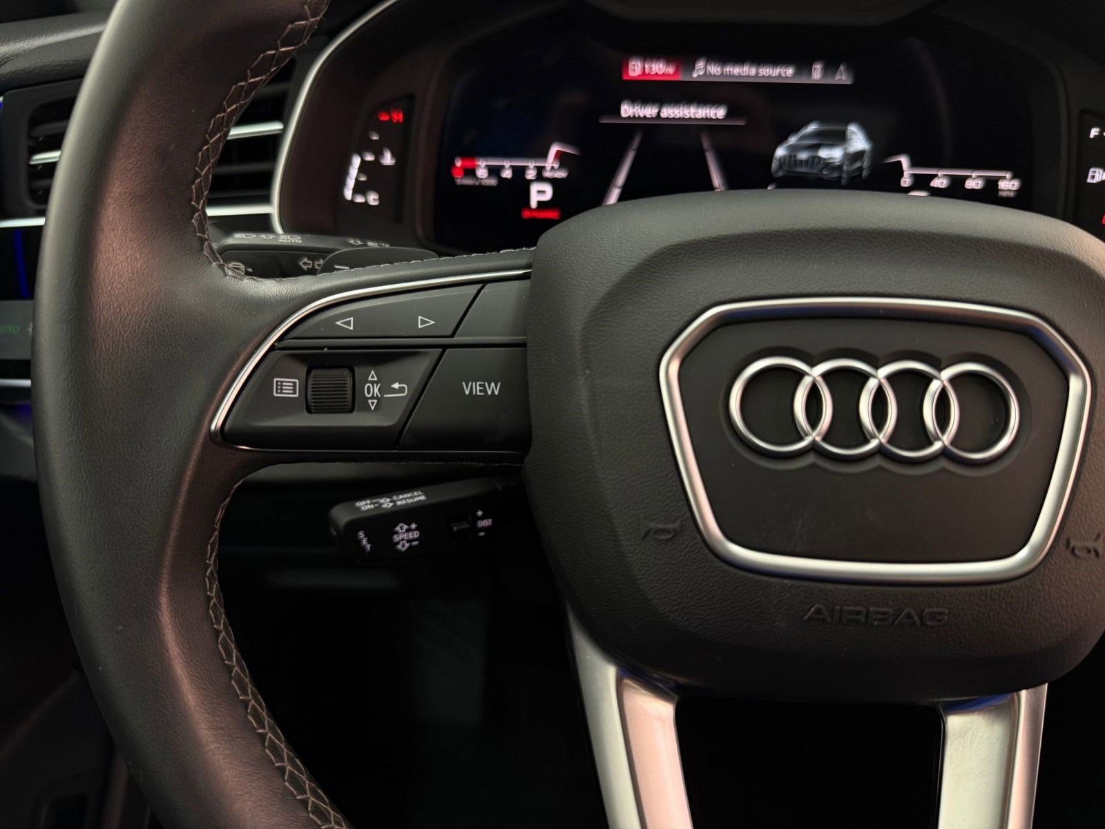 Used 2022 Audi Q8 Premium Plus w/ Premium Plus Package AWD/4WD image 15