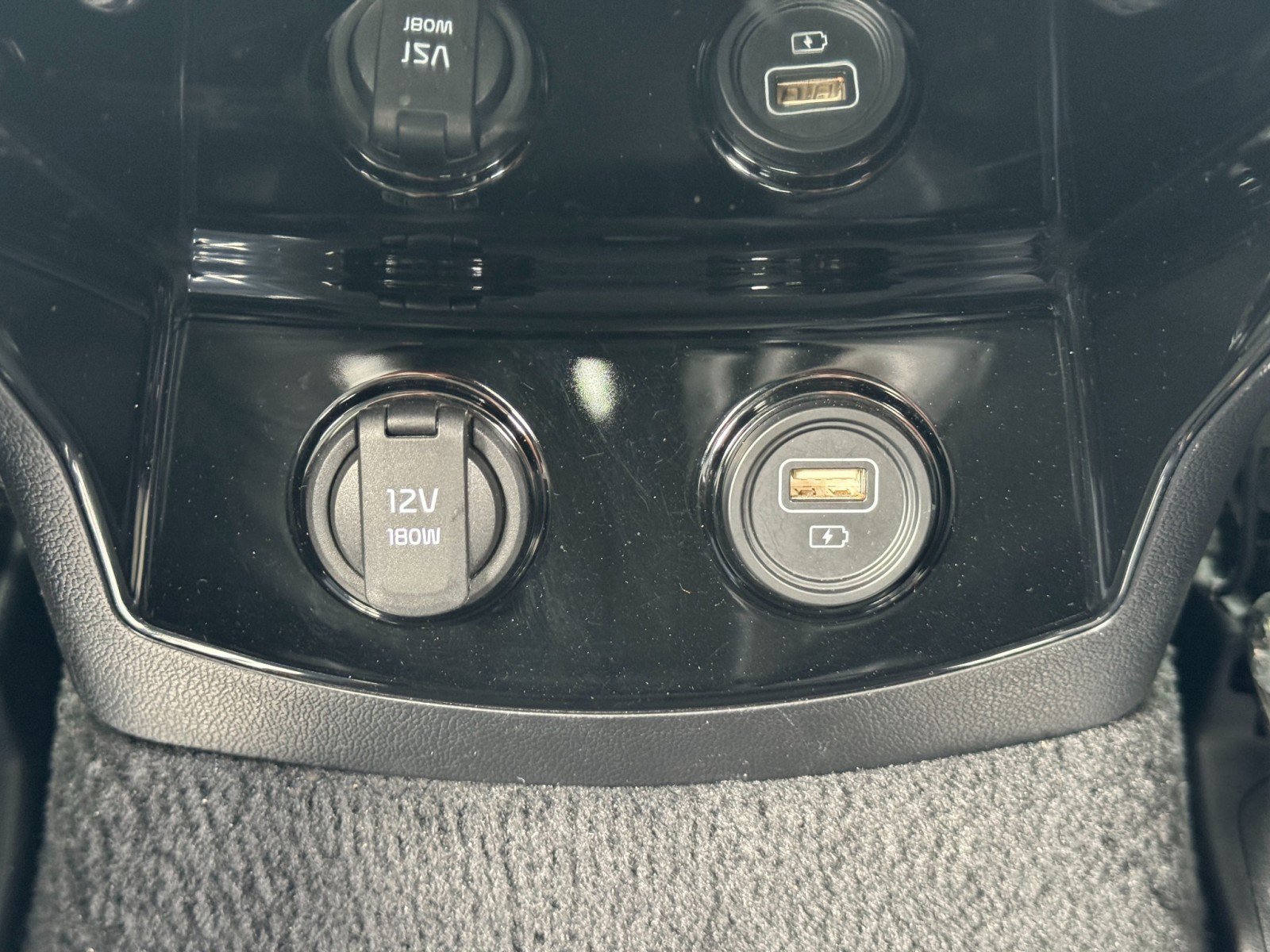 Used 2021 Kia Sorento SX image 32