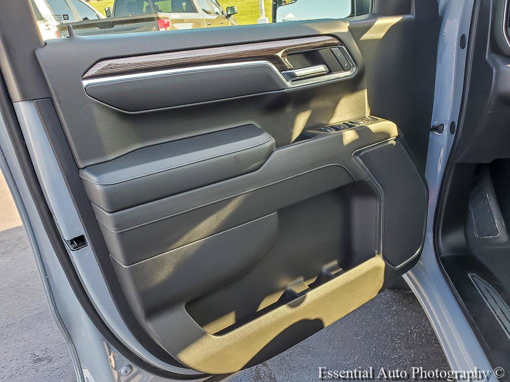 Certified 2024 Chevrolet Silverado 1500 LT AWD/4WD image 21