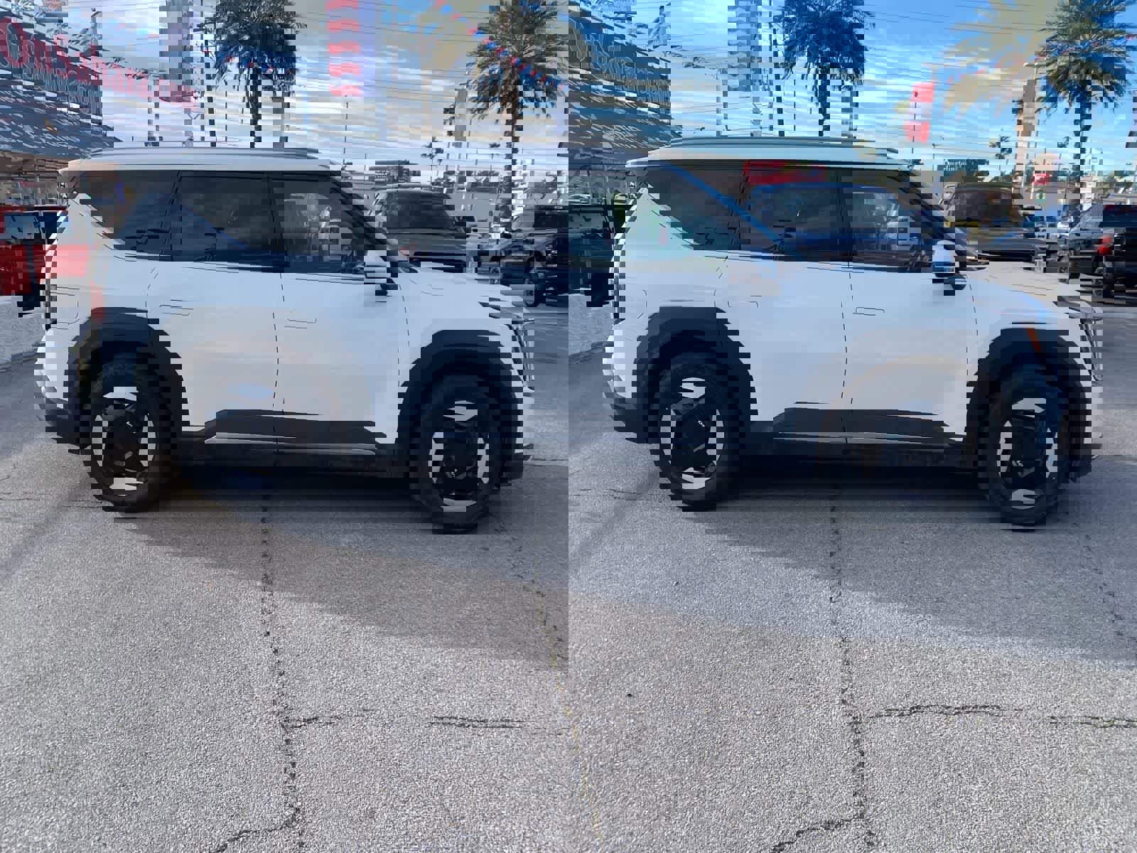 Used 2024 Kia EV9 Wind image 4