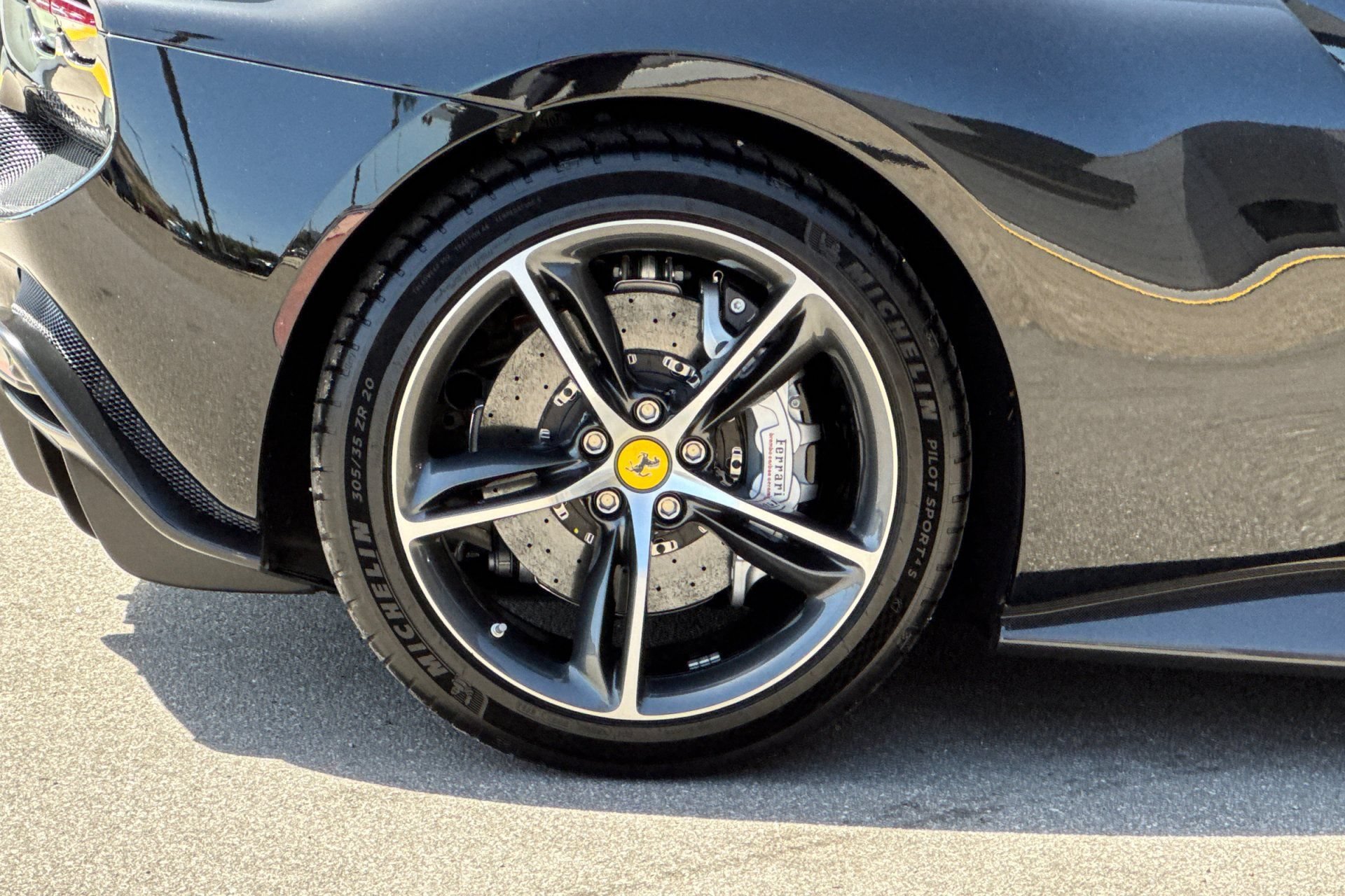 Used 2024 Ferrari 296 GTS RWD image 40