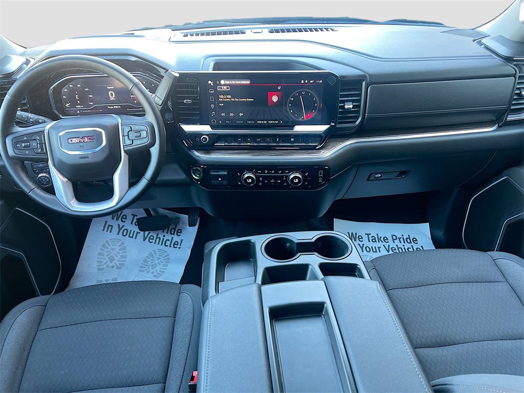 Used 2025 GMC Sierra 1500 Elevation image 23