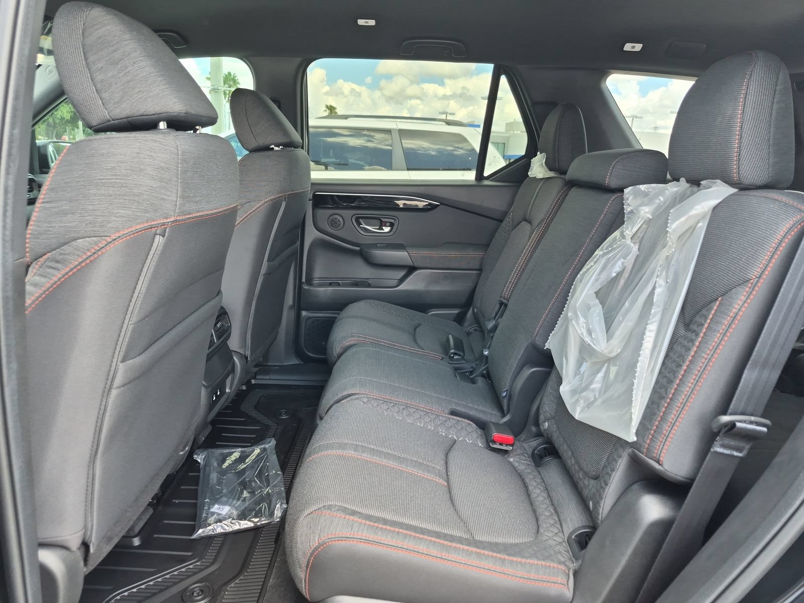 New 2026 Honda Pilot Sport image 17