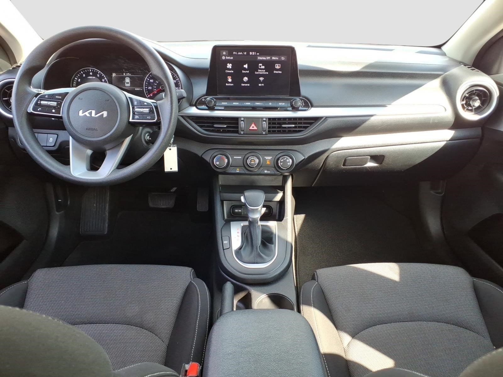 Used 2023 Kia Forte LXS FWD image 11