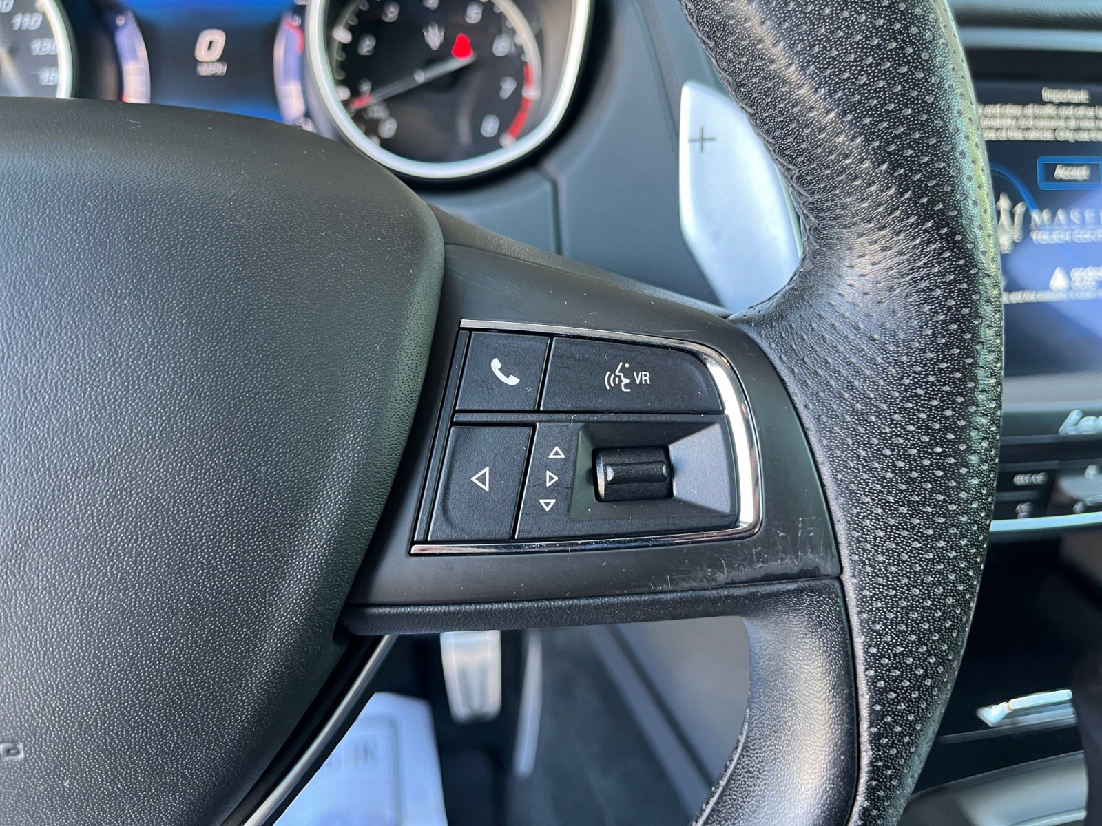 Used 2017 Maserati Levante w/ Sport Package image 18