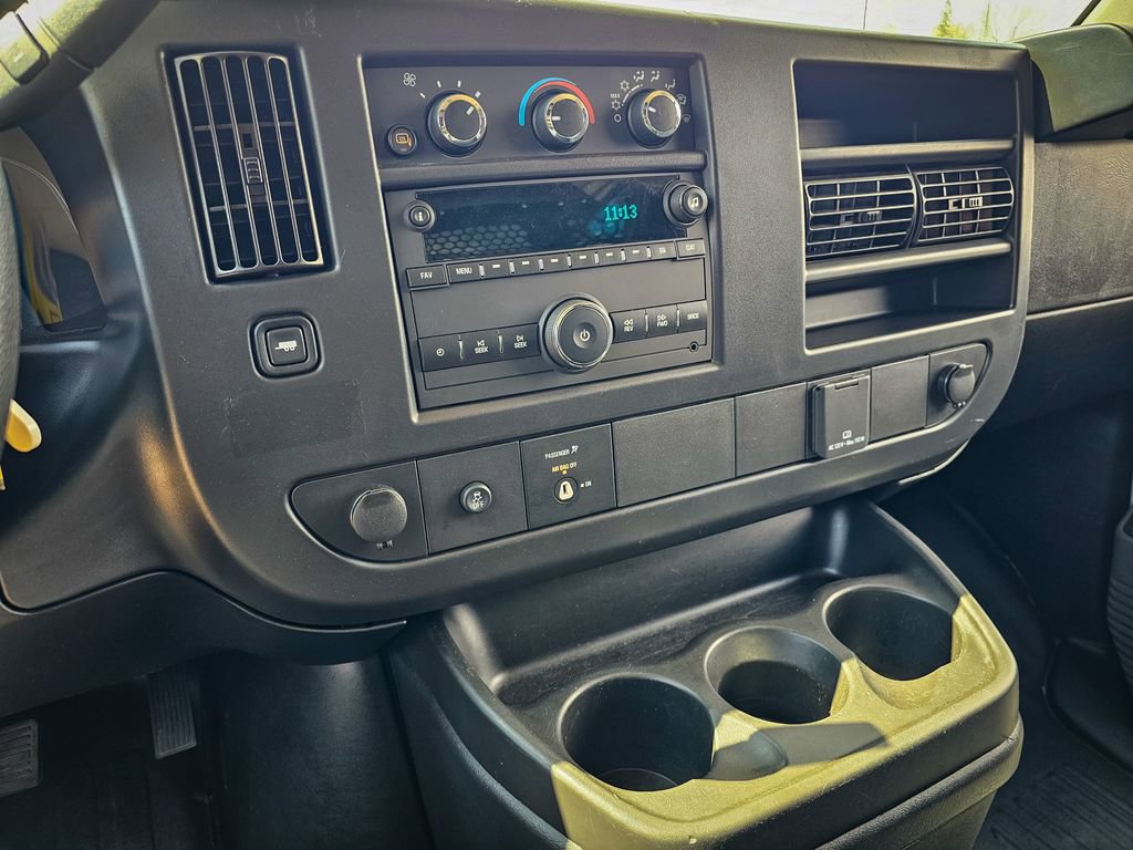 Used 2024 Chevrolet Express 2500 w/ Driver Convenience Package image 17