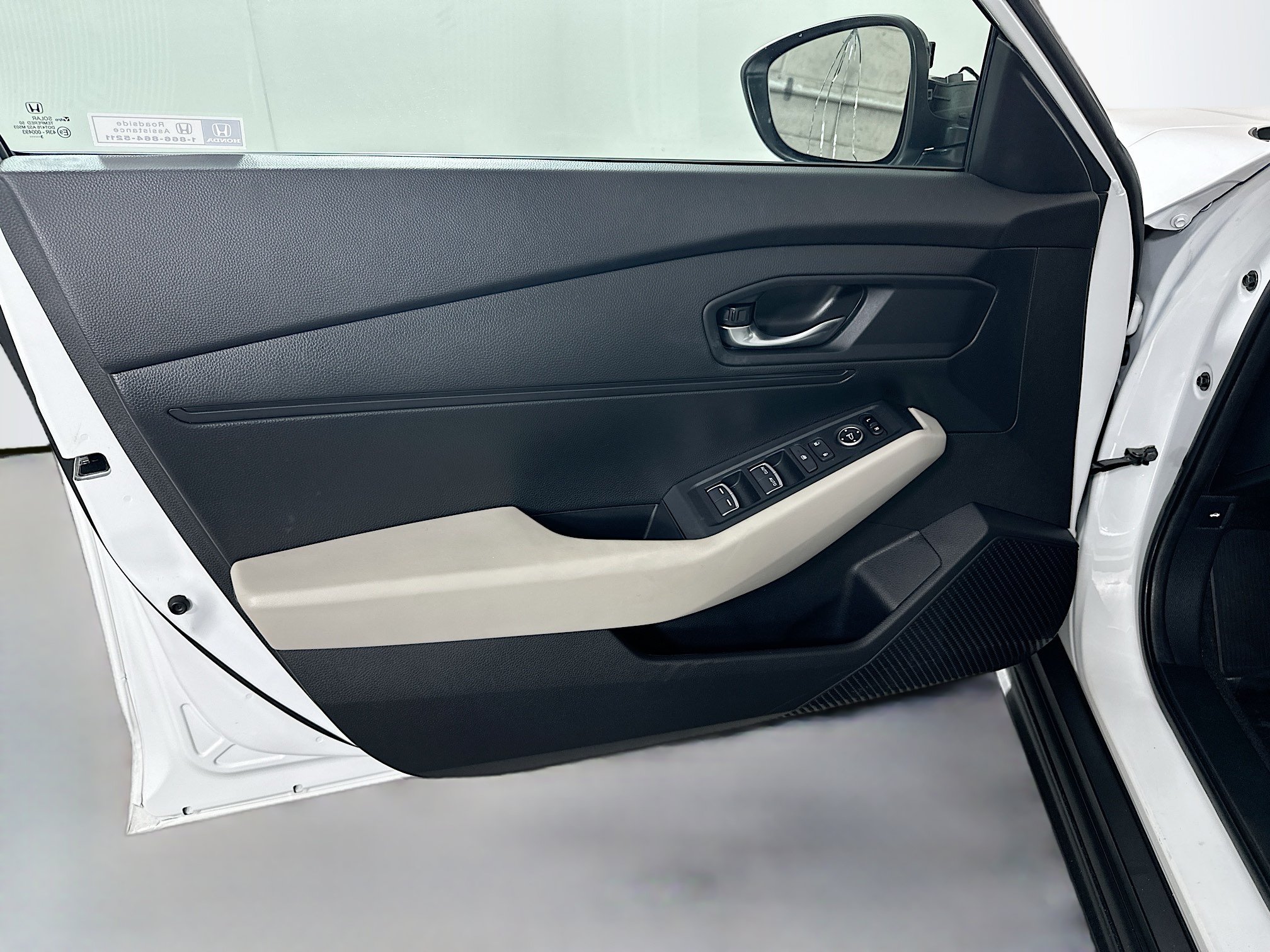 Certified 2024 Honda Accord LX image 15