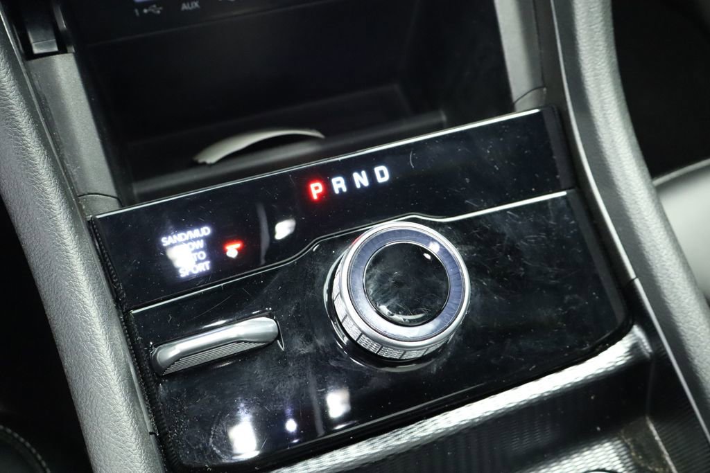Used 2024 Jeep Grand Cherokee Limited w/ Black Appearance Package AWD/4WD image 41