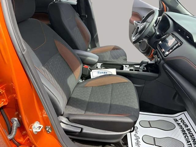 Used 2023 Nissan Kicks SR FWD image 19