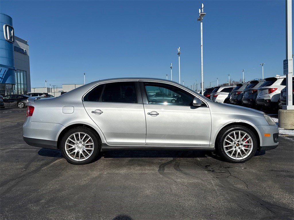 Used 2006 Volkswagen Jetta GLI image 10