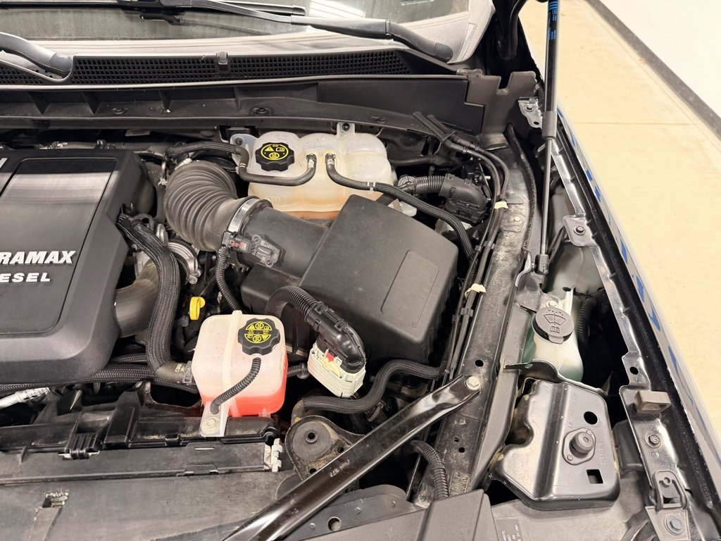 Used 2023 GMC Yukon SLT image 33