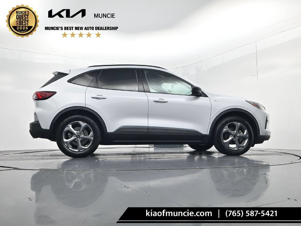 Used 2025 Ford Escape ST-Line FWD image 42