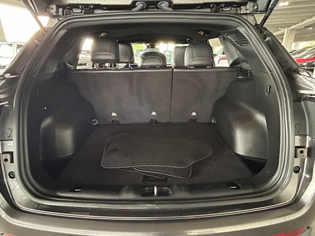 Used 2022 Jeep Compass Latitude FWD image 41