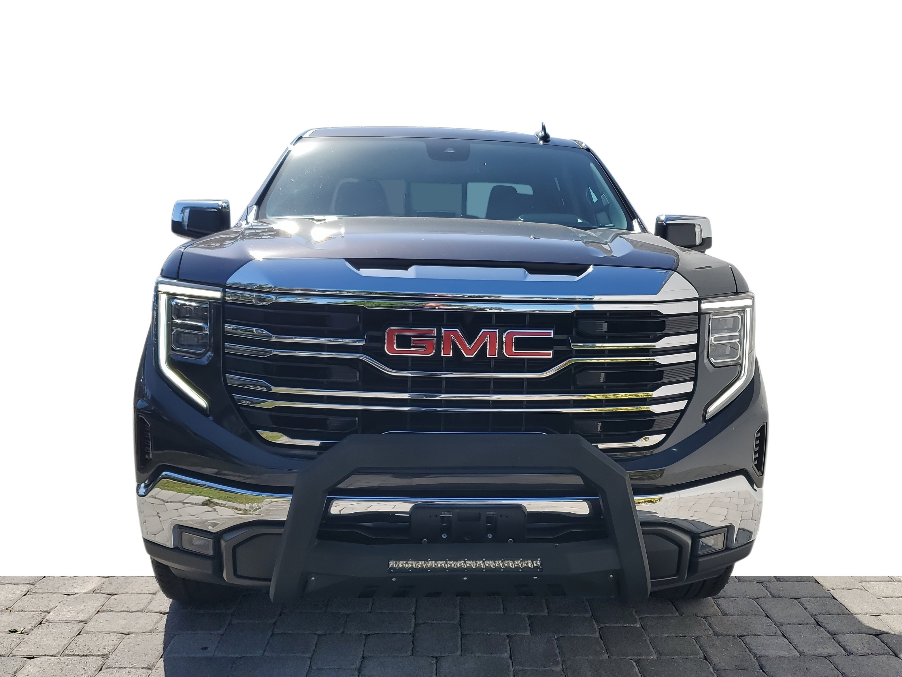 Used 2023 GMC Sierra 1500 SLT w/ SLT Premium Package image 2