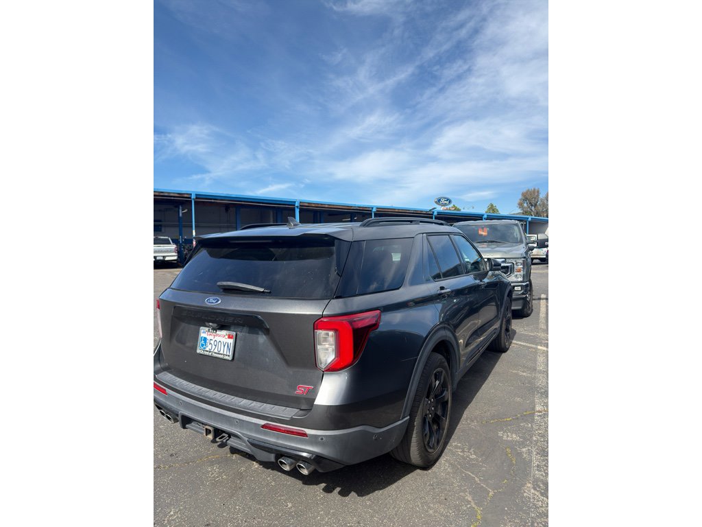 Used 2020 Ford Explorer ST w/ ST Street Pack image 3