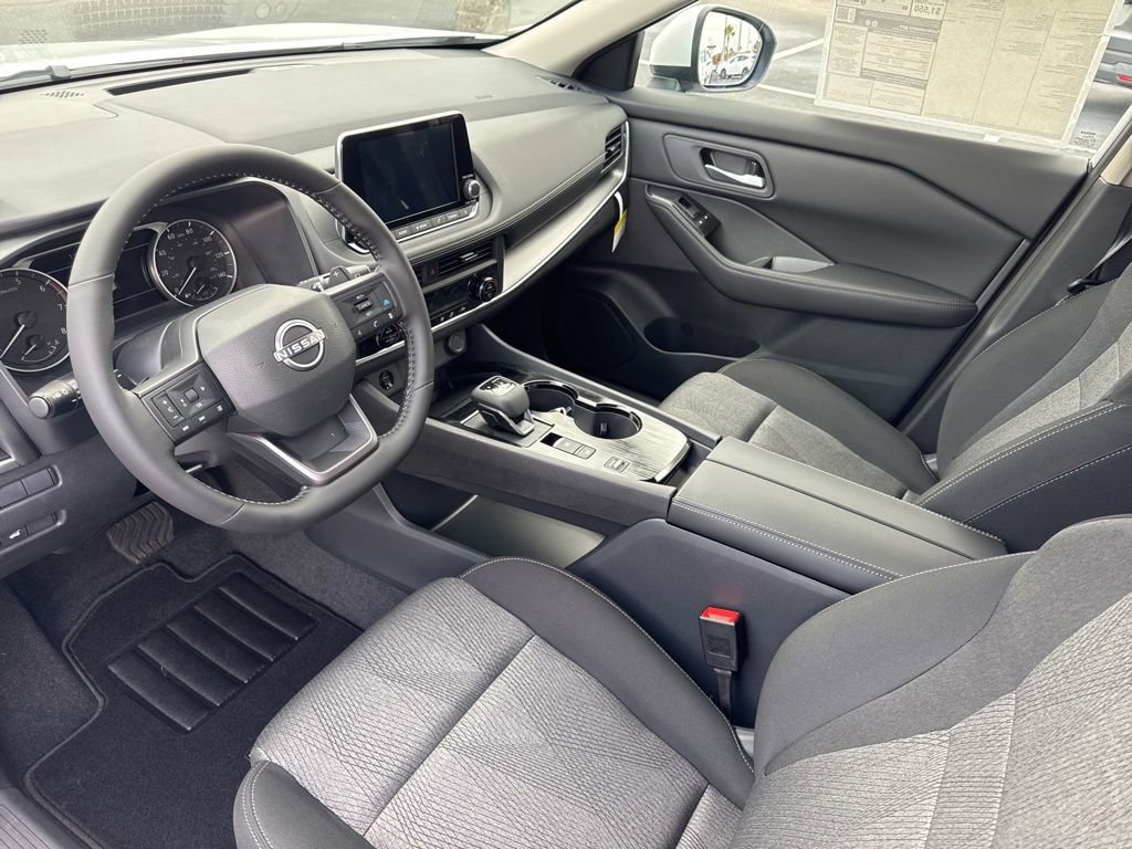 New 2026 Nissan Rogue SV FWD image 10