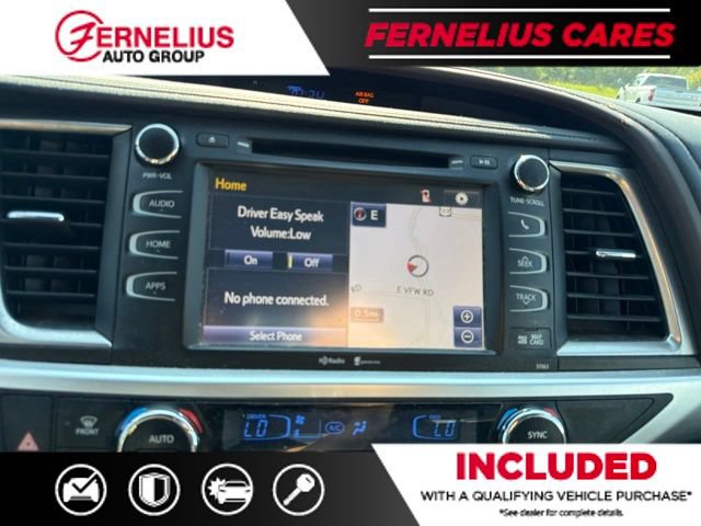 Used 2015 Toyota Highlander XLE AWD/4WD image 9