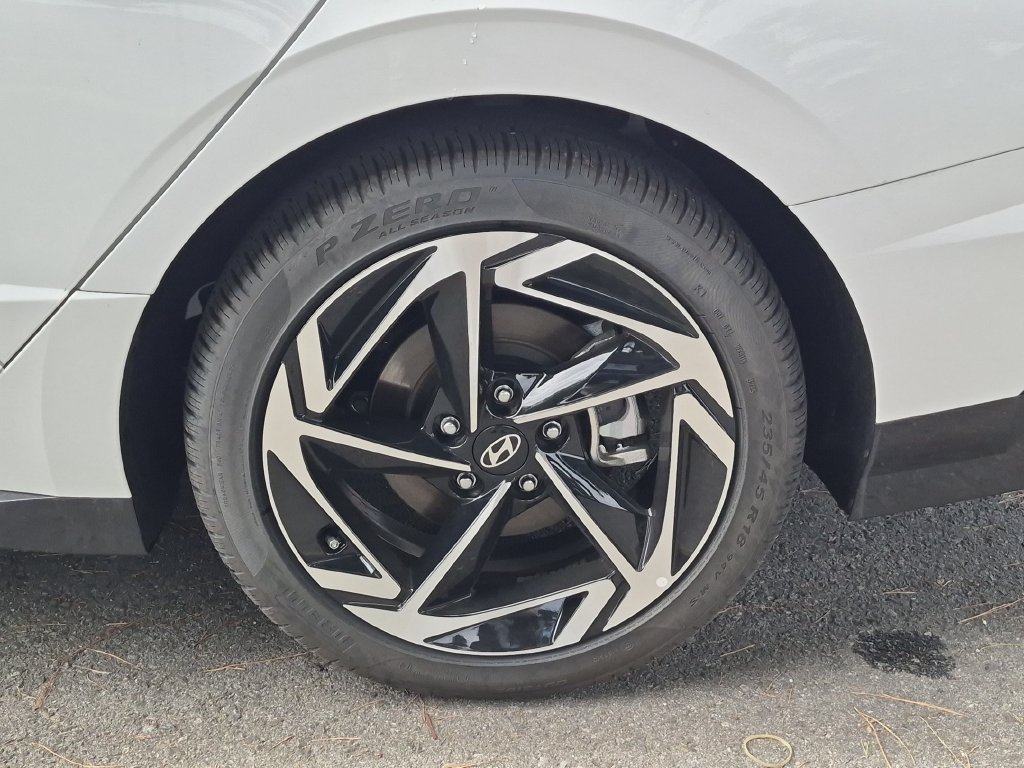 New 2026 Hyundai Sonata SEL FWD image 11