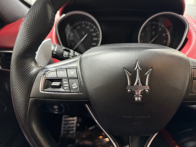 Used 2020 Maserati Levante GranSport image 64