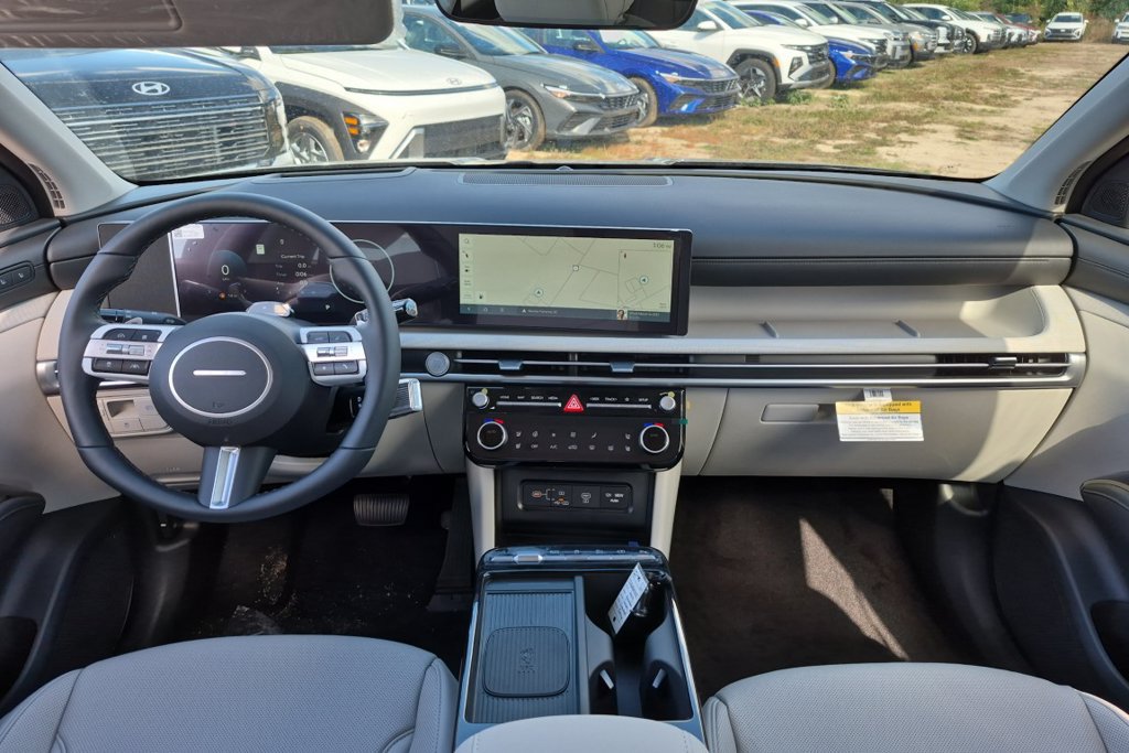 New 2026 Hyundai Tucson Limited FWD image 22
