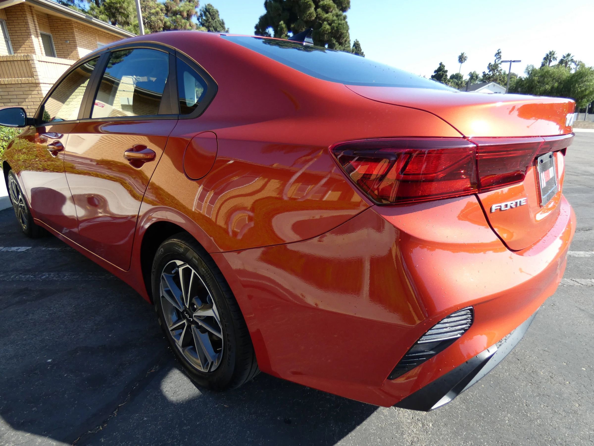 Used 2023 Kia Forte LXS image 12