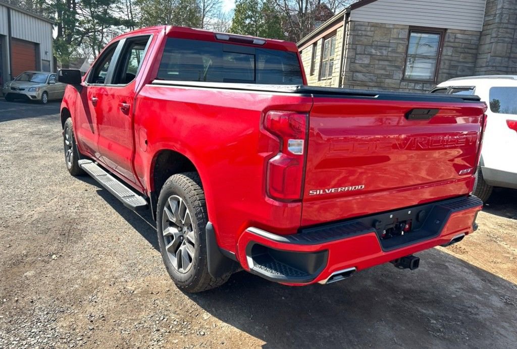 Used 2021 Chevrolet Silverado 1500 RST w/ Convenience Package II AWD/4WD image 4