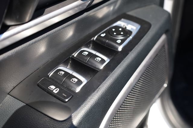 Certified 2025 Kia Telluride S image 17