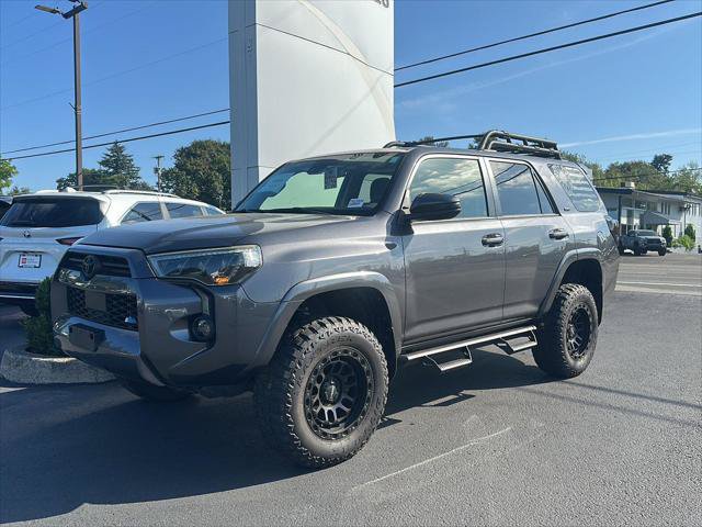 Certified 2023 Toyota 4Runner SR5 Premium w/ Moonroof Package AWD/4WD image 5