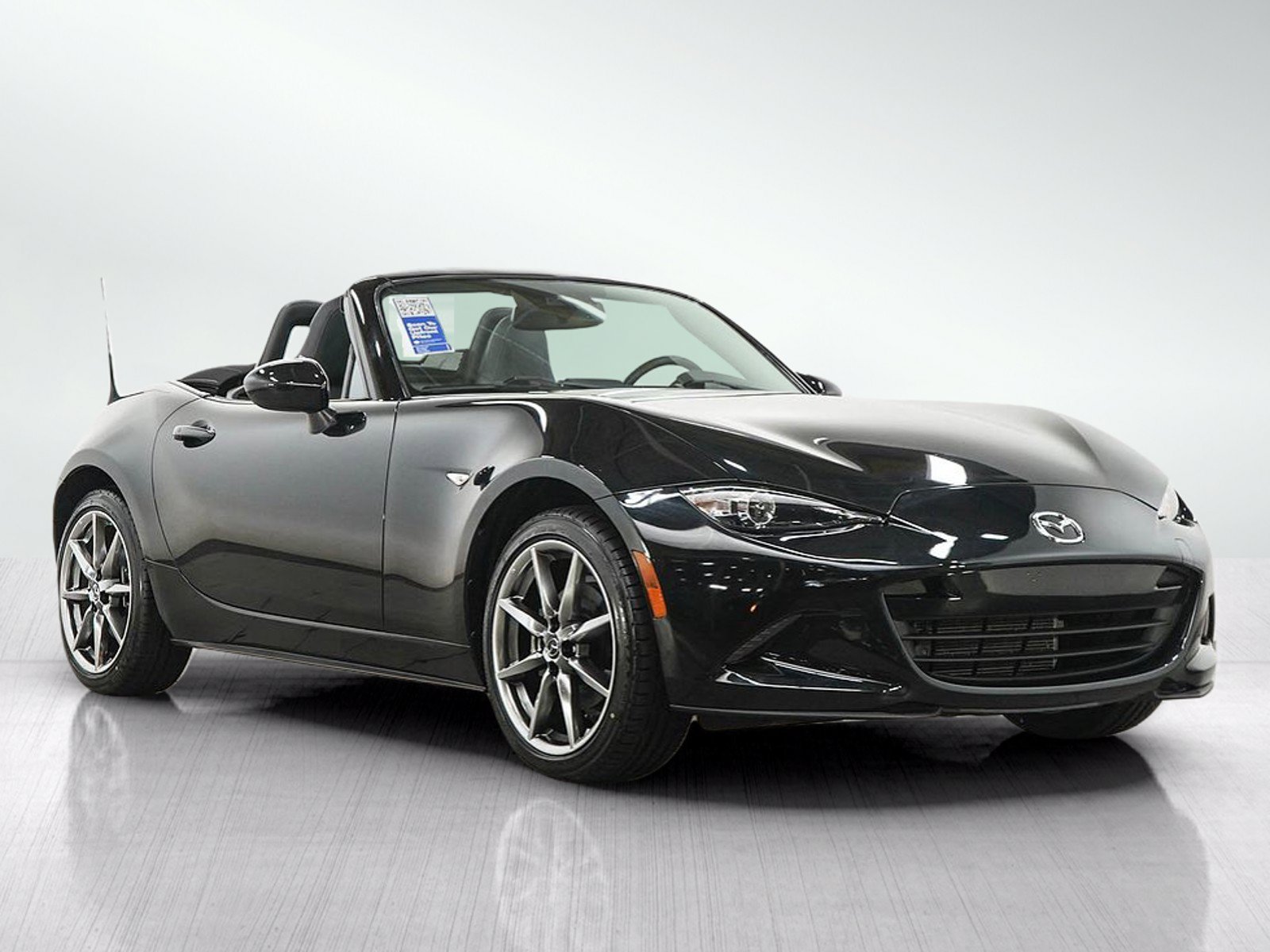 Used 2023 MAZDA MX-5 Miata Grand Touring RWD image 8