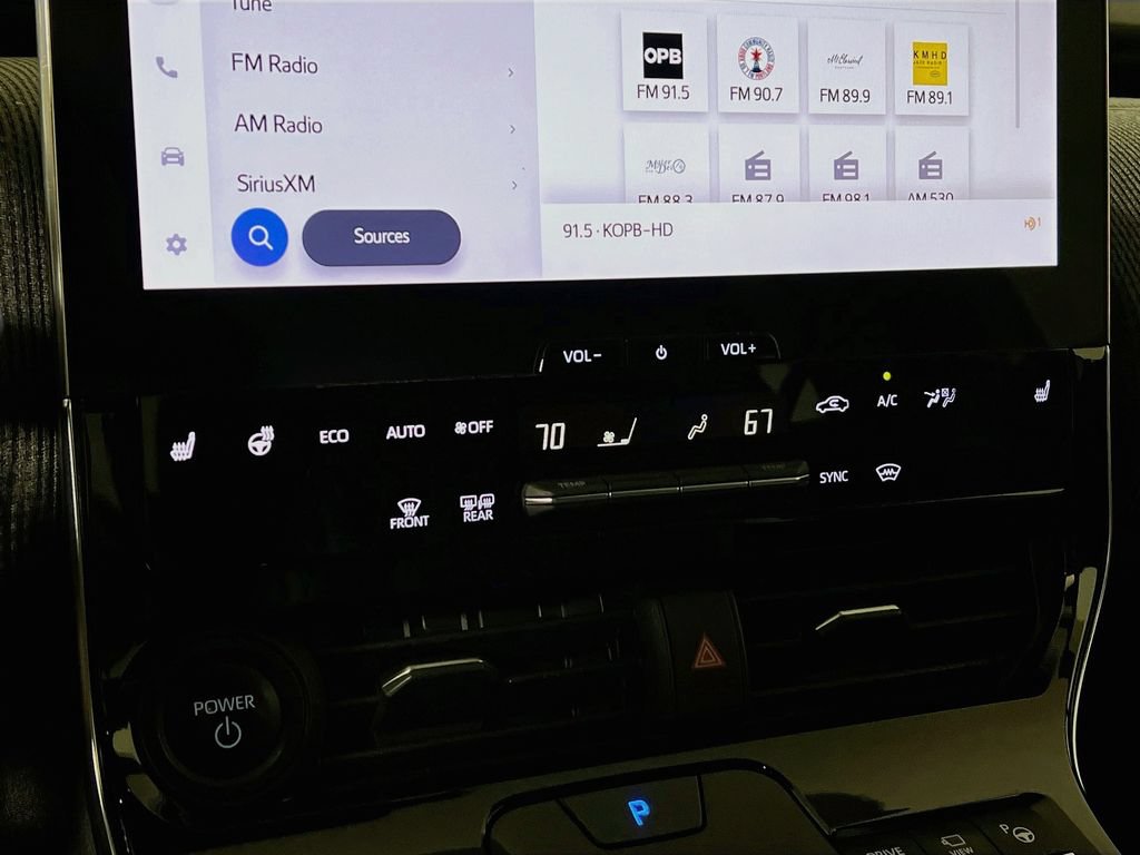 Used 2023 Subaru Solterra AWD image 14