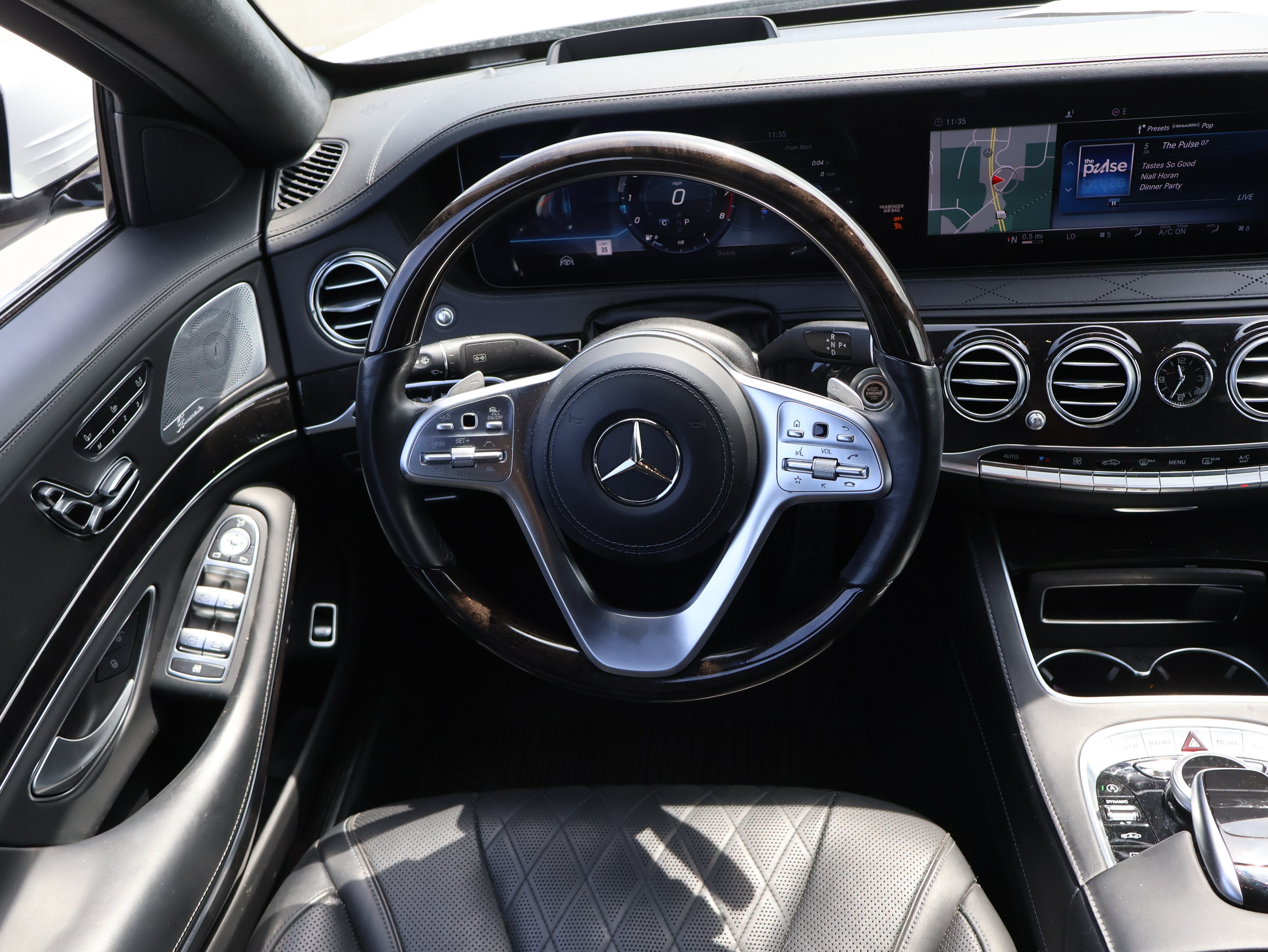 Used 2018 Mercedes-Benz S 560 Sedan w/ AMG Line Exterior image 11