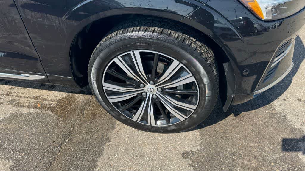 Used 2023 Volvo XC60 B5 Plus w/ Protection Package Premier FWD image 10